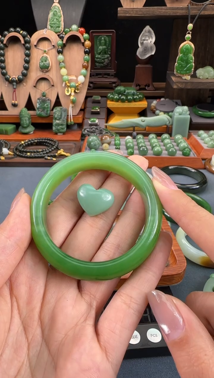 【闪购商品】和田玉（碧玉）吊坠未镶嵌1