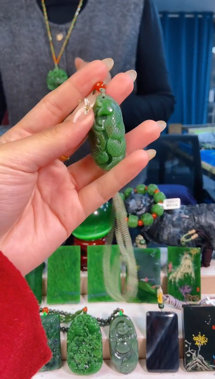 【闪购商品】和田玉未镶嵌挂件1