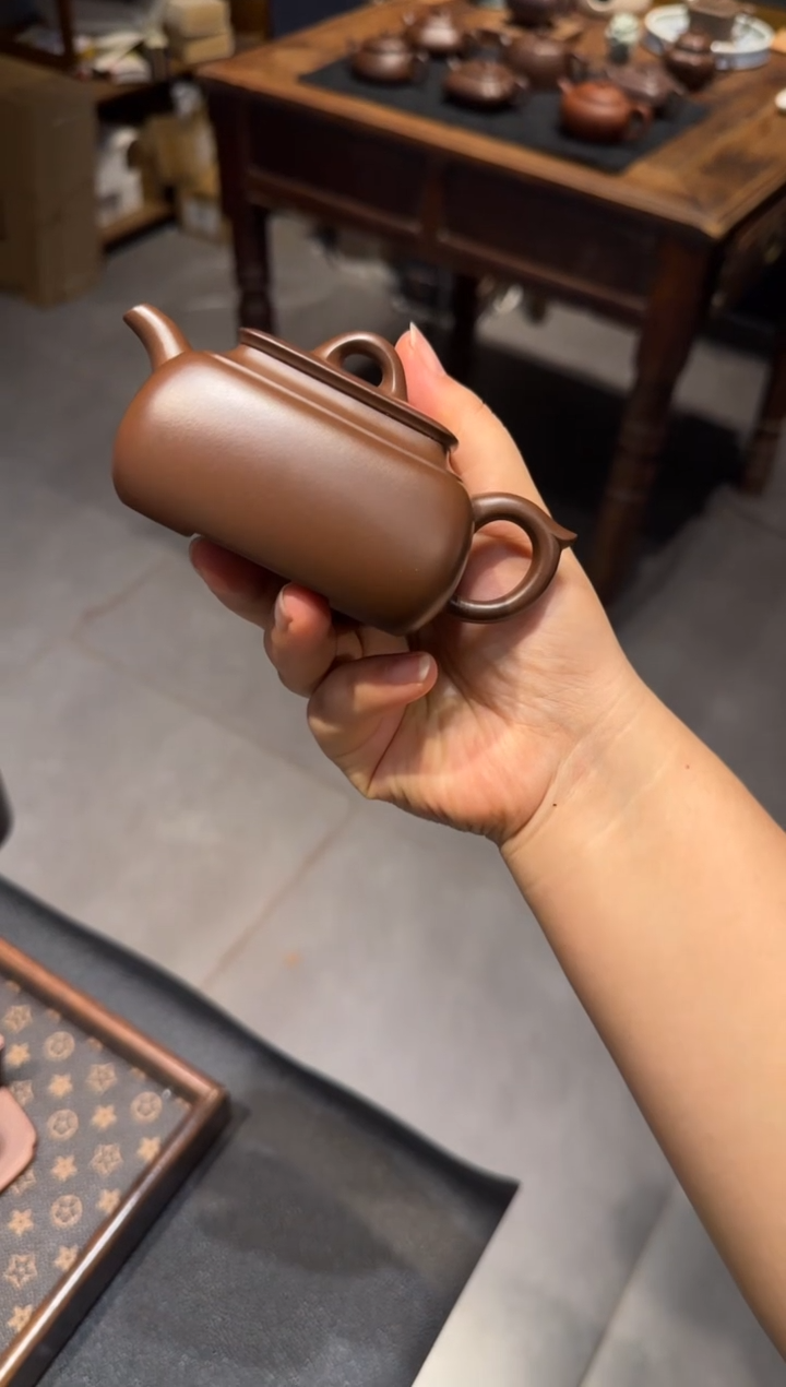 茶壶紫砂偶****࿐长四方 紫砂壶