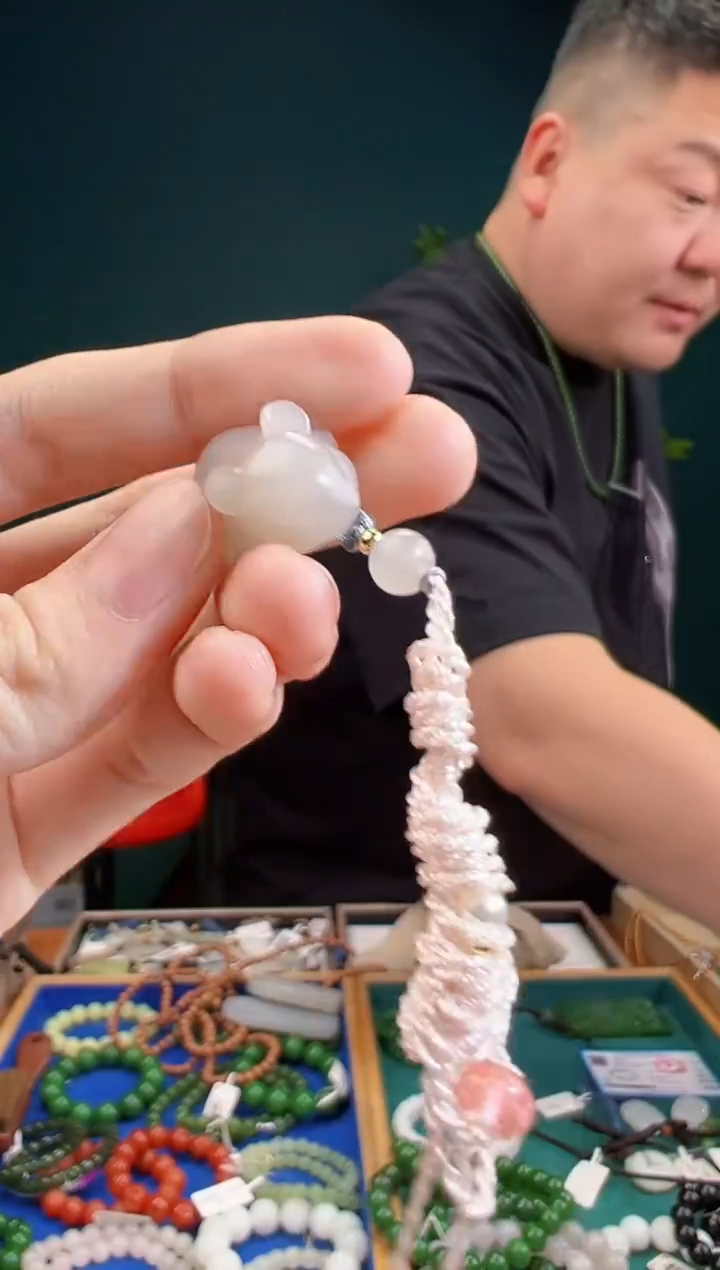 颈饰未镶嵌和田玉多样性发货 拍一单发一个