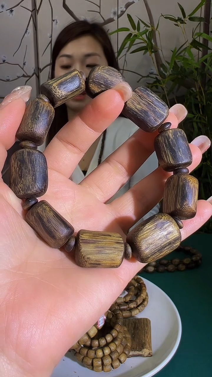 【闪购商品】沉香手串沉浮老料树心油单圈母树蓝香