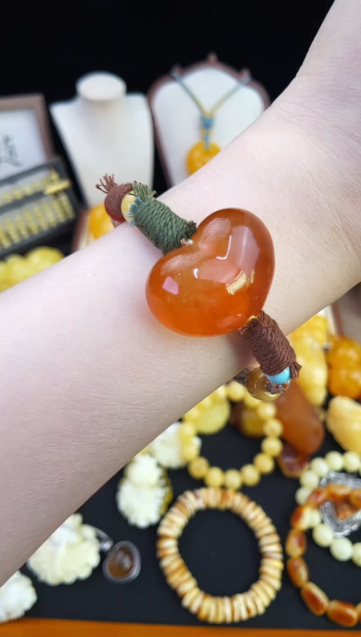 琥珀未镶嵌珠宝奇石柒月