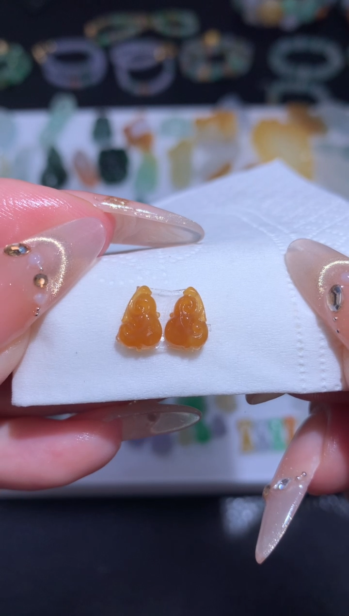 未镶嵌定制翡翠如意