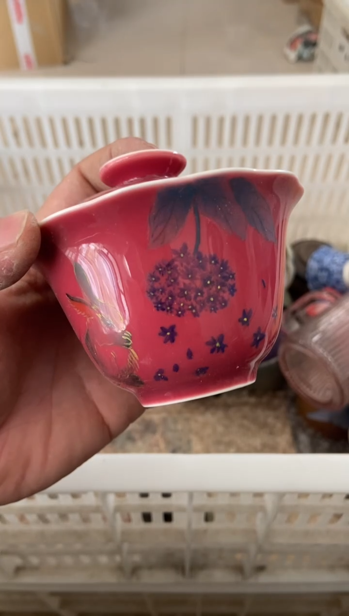 杯无运费险有瑕疵的摄影的产品有使用过的痕迹有点脏介意勿拍