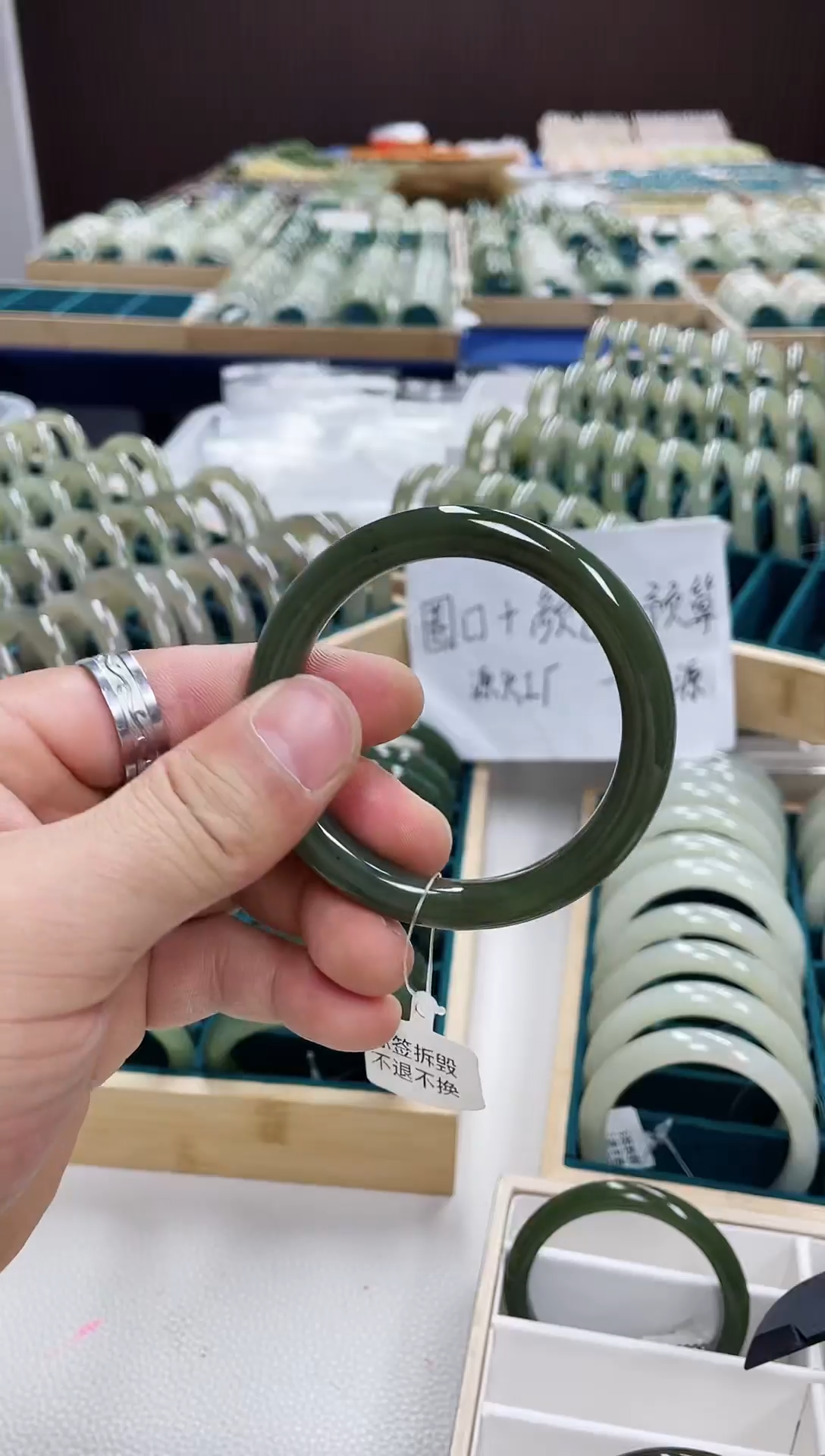 【闪购商品】和田玉手镯未镶嵌 和田玉手镯58.59圈73号