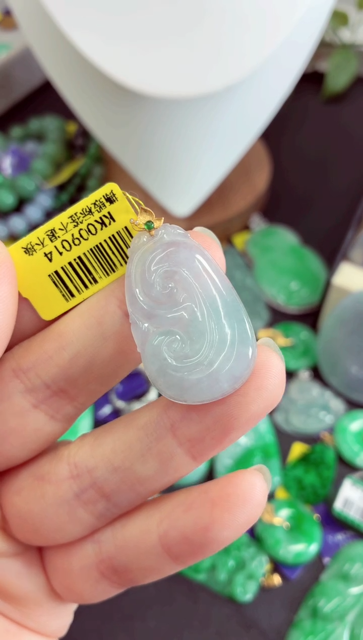 吊坠(不含链)18K金镶嵌翡翠挂件