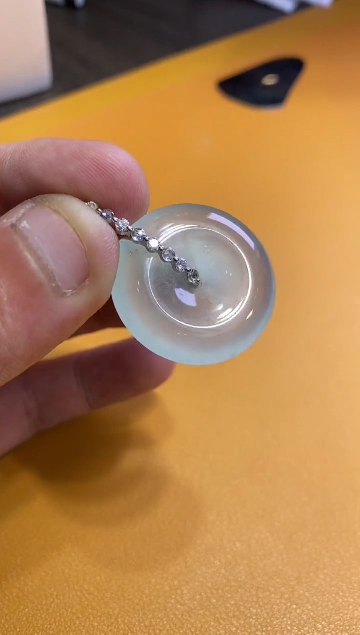 吊坠(不含链)18K金镶嵌翡翠扣子28.3*6.2