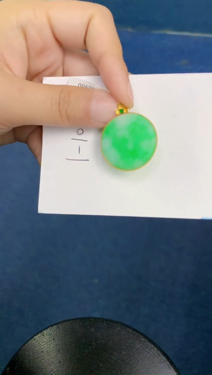 【闪购商品】翡翠颈饰18K金镶嵌000000000