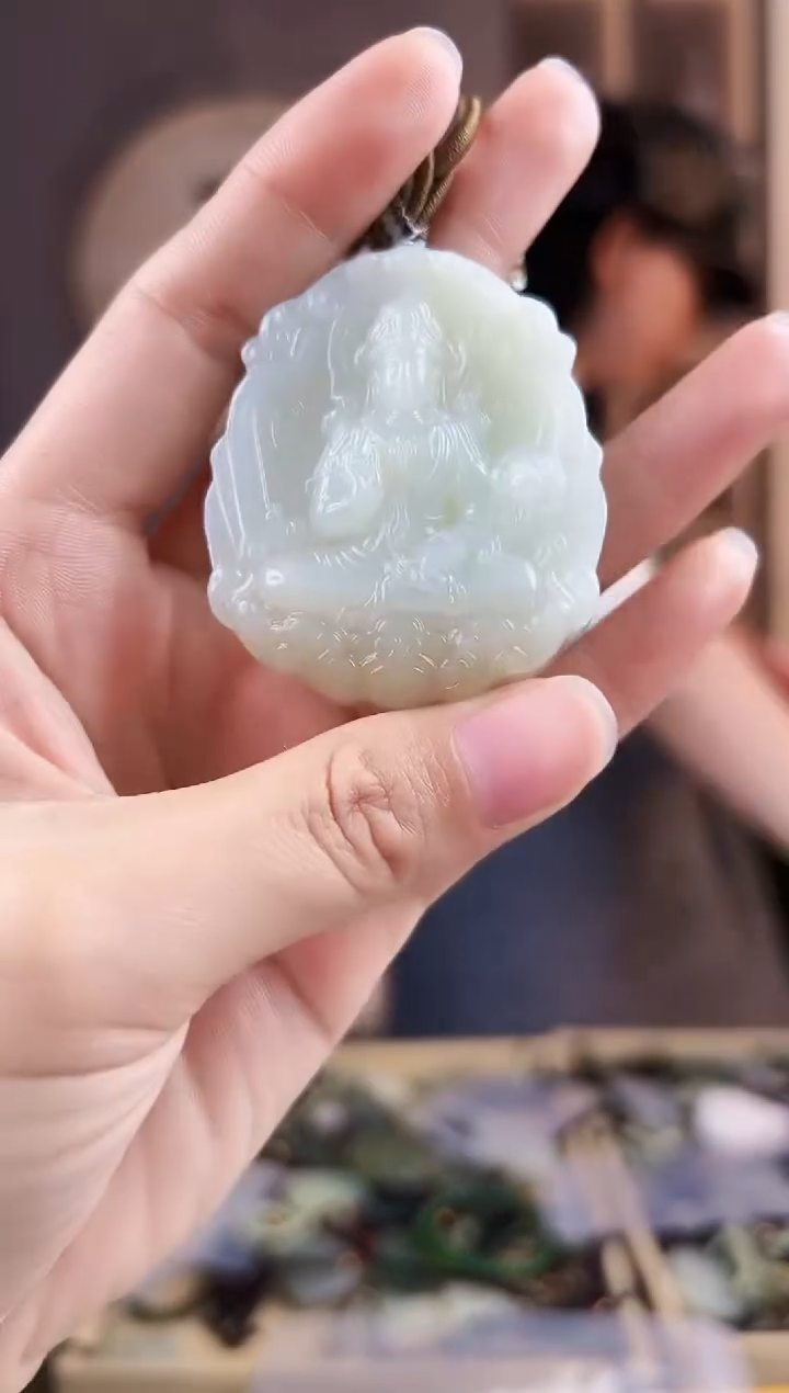 颈饰未镶嵌和田玉拍一发一，多样性发货