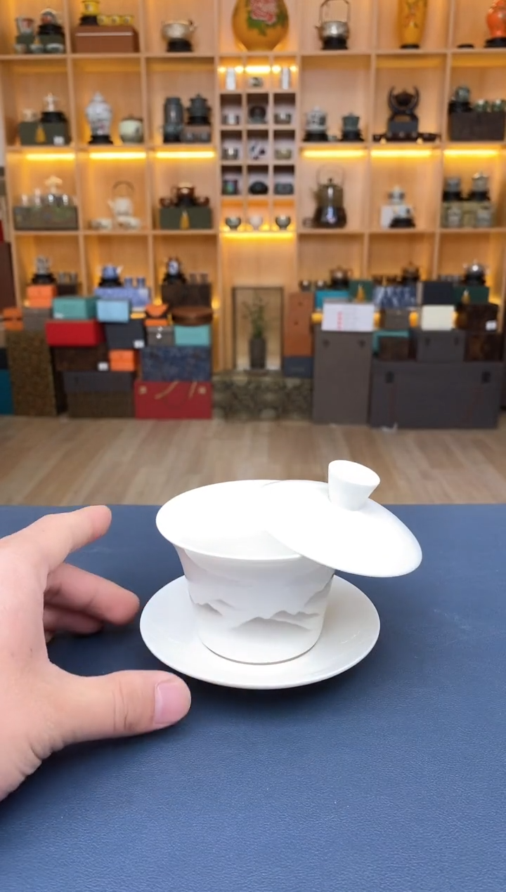 【闪购商品】撤柜高货，价格随便开@@TJ049