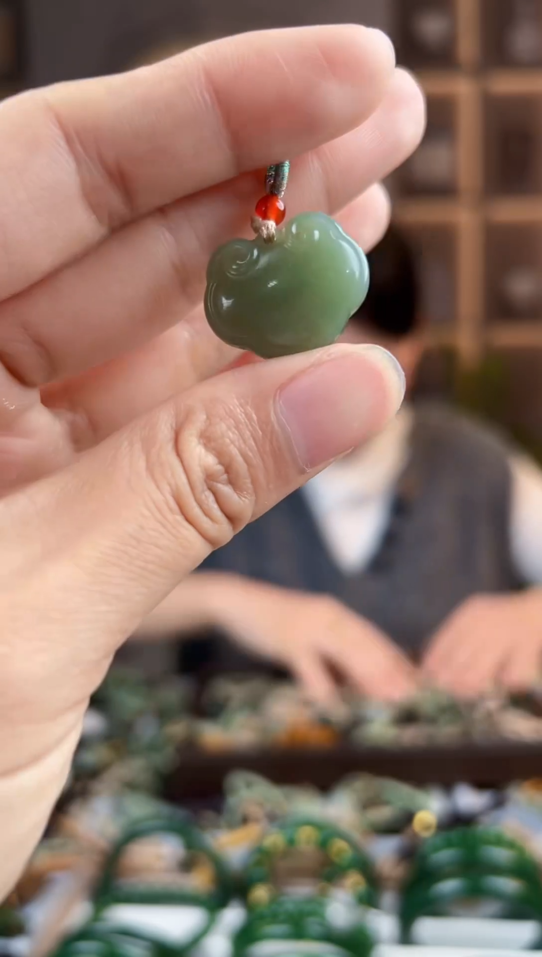 颈饰未镶嵌和田玉 拍一发一，拍一发一