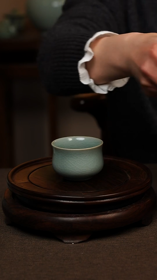 瓷片仿古天青玉兰杯80ml 微瑕 不带礼盒