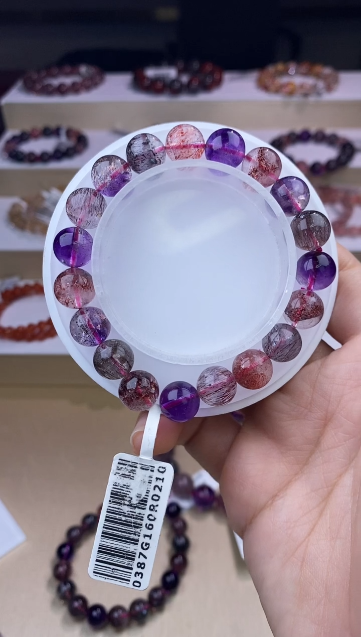 【闪购商品】水晶手链未镶嵌黑加仑超七10m+
