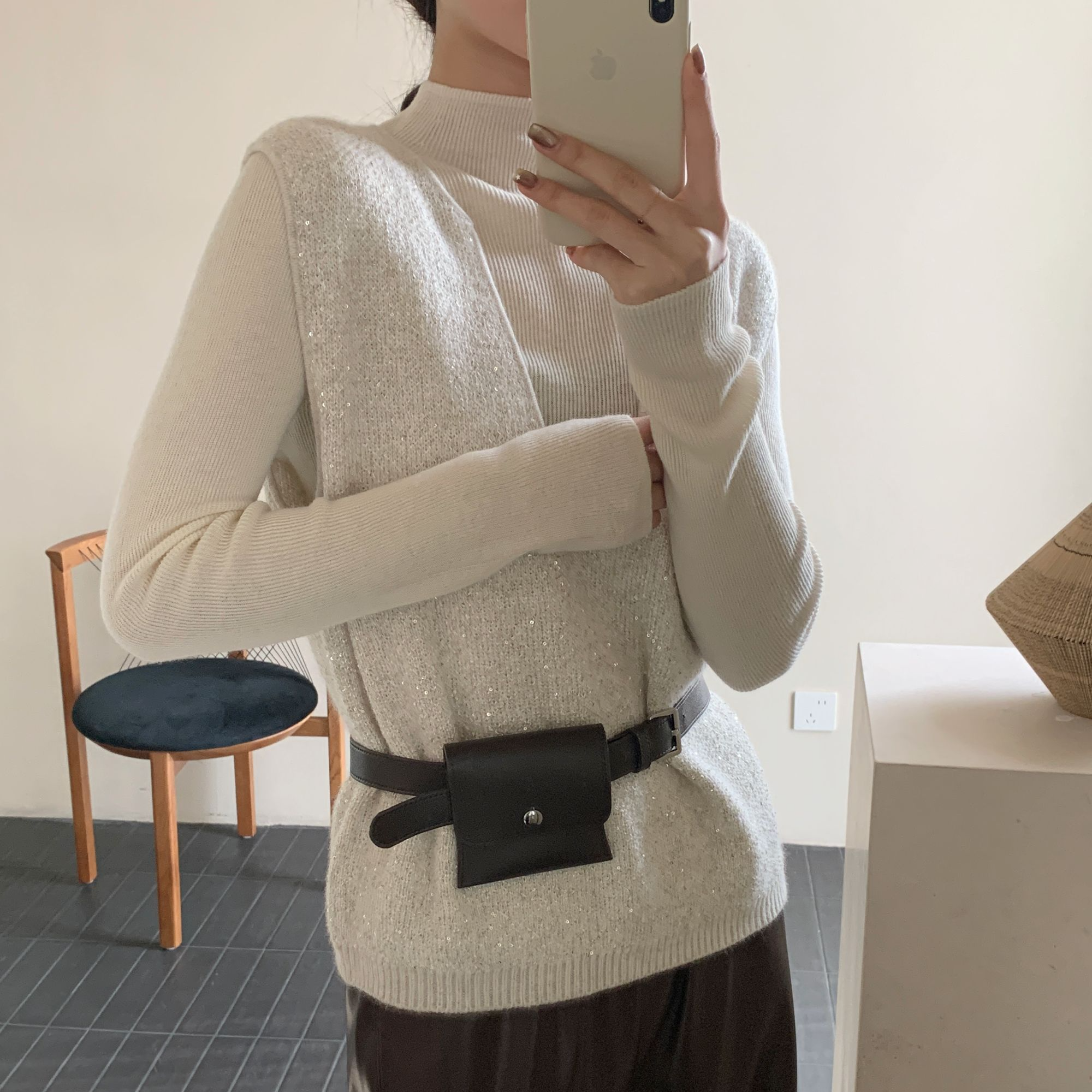 【素简.820129】秋冬新款大U亮片马甲设计绵羊毛混纺针织衫