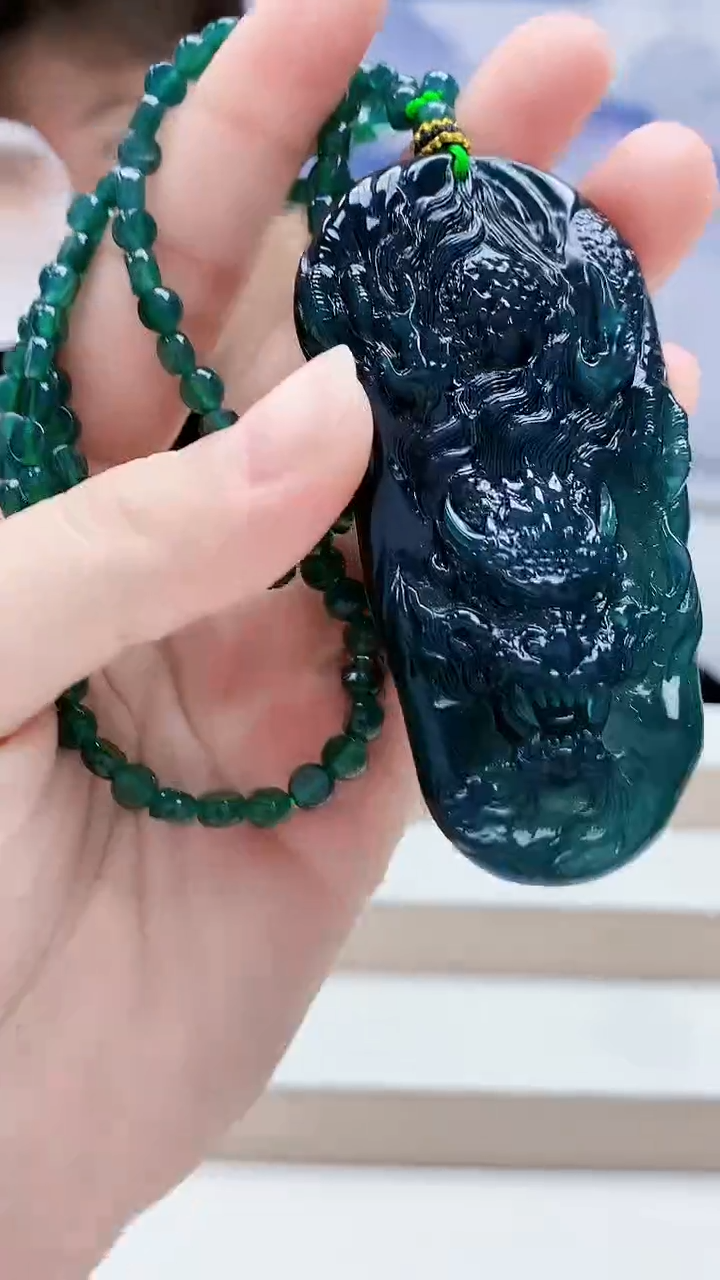 未镶嵌定制翡翠4688lr-毛货挂件赠珠链42