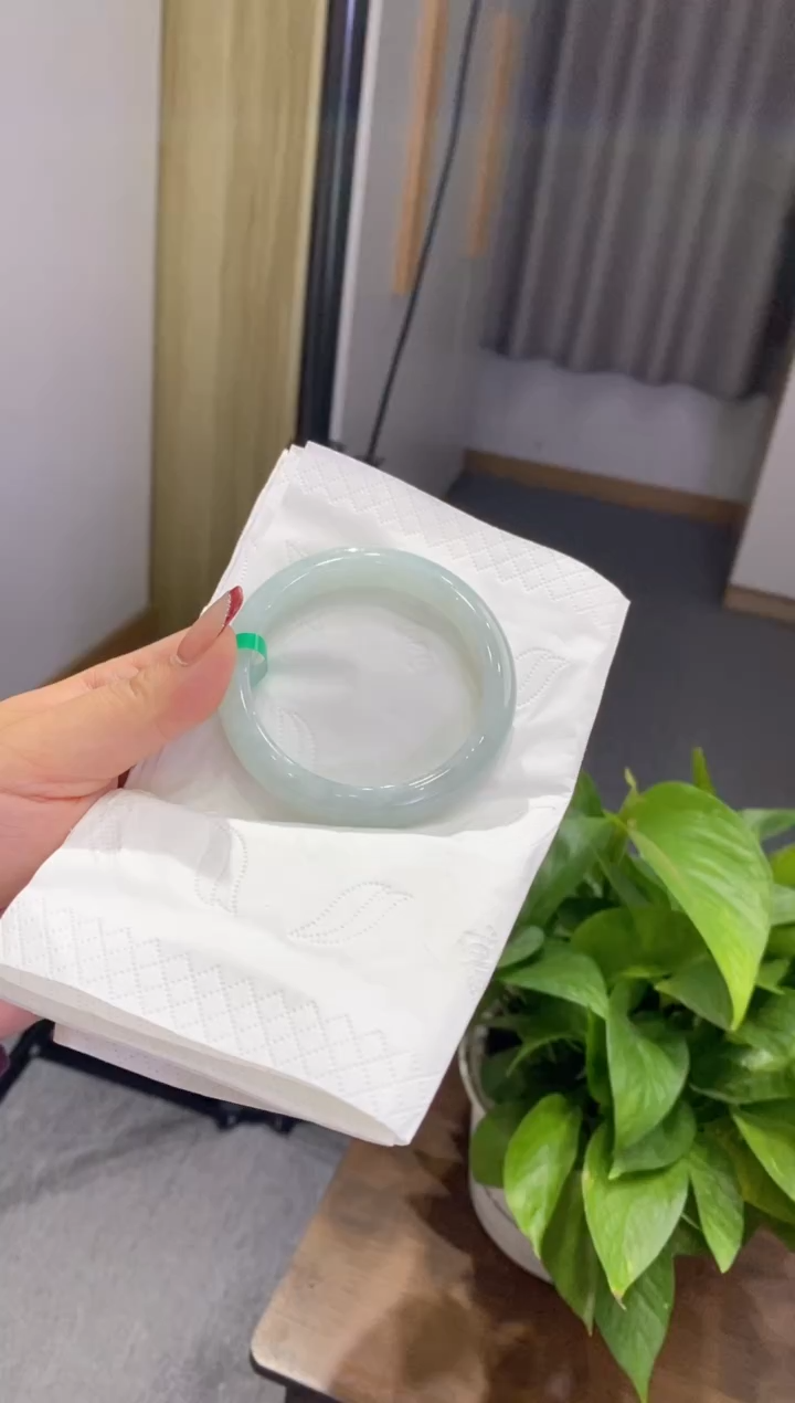 【闪购商品】翡翠手镯未镶嵌00005086