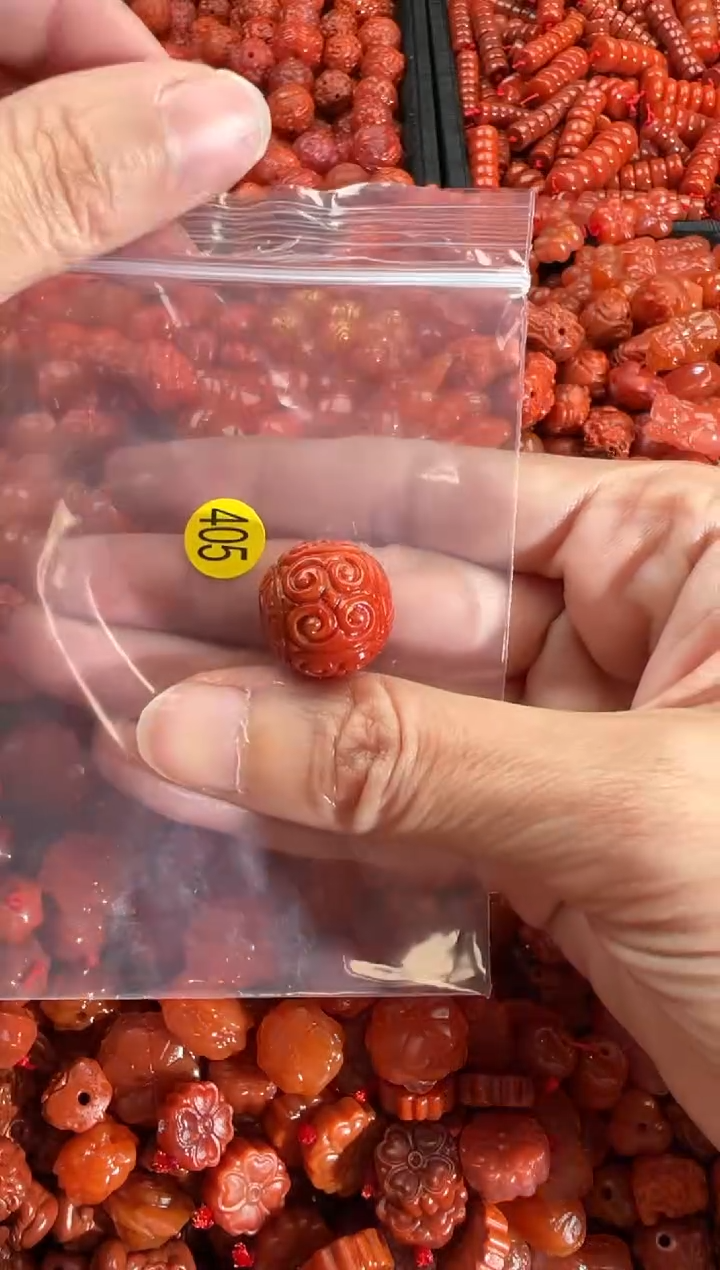 【闪购商品】南红玛瑙颈饰未镶嵌1