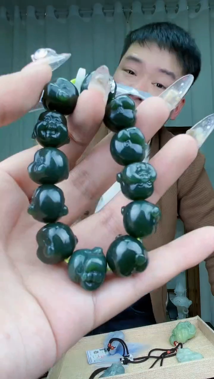 【闪购商品】和田玉挂件未镶嵌拍一发一，多样性发货！