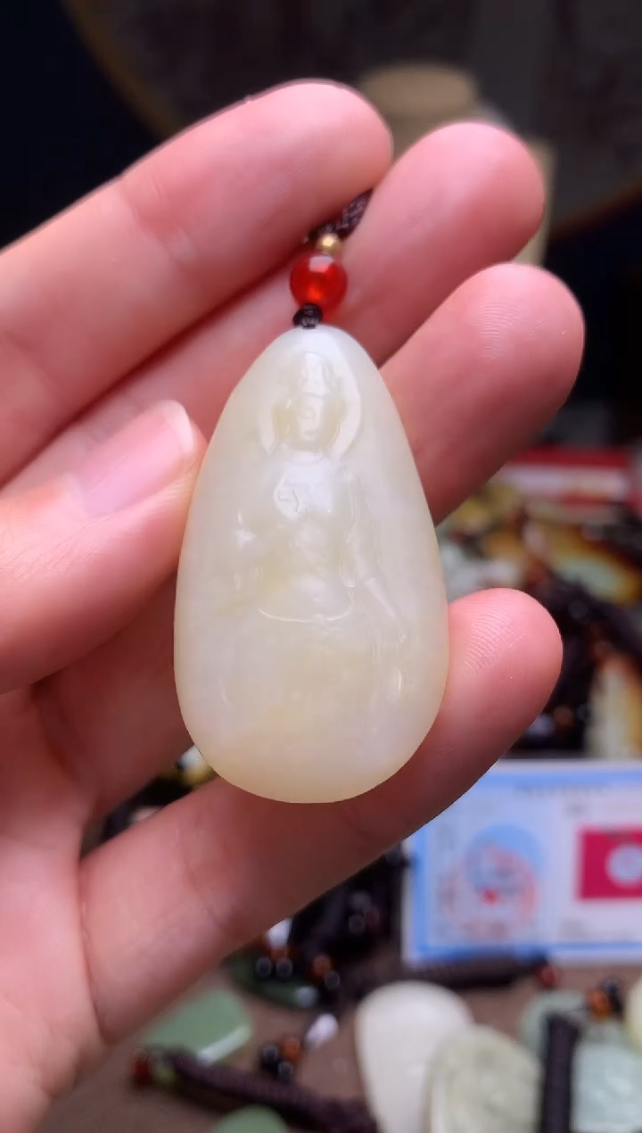 颈饰未镶嵌和田玉新疆料青海料清水和田玉吊坠