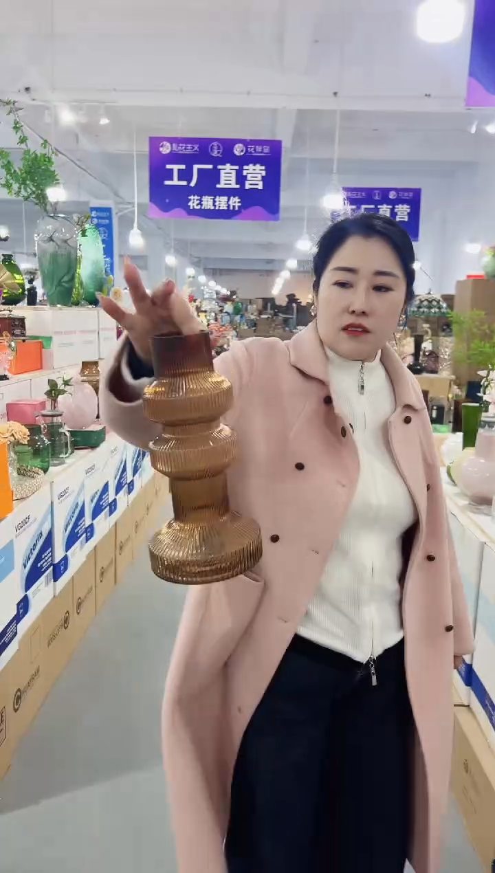 【闪购商品】玻璃花伴你花瓶微瑕-TQ1X