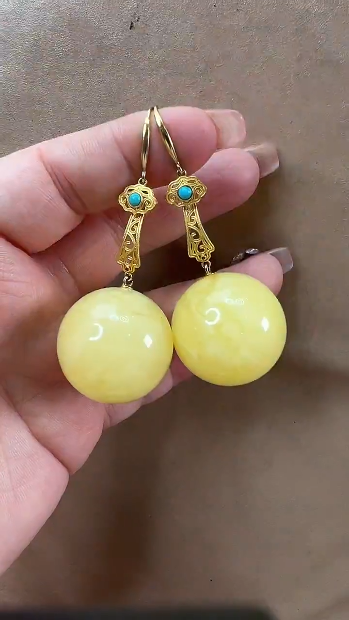 琥珀颈饰未镶嵌耳环