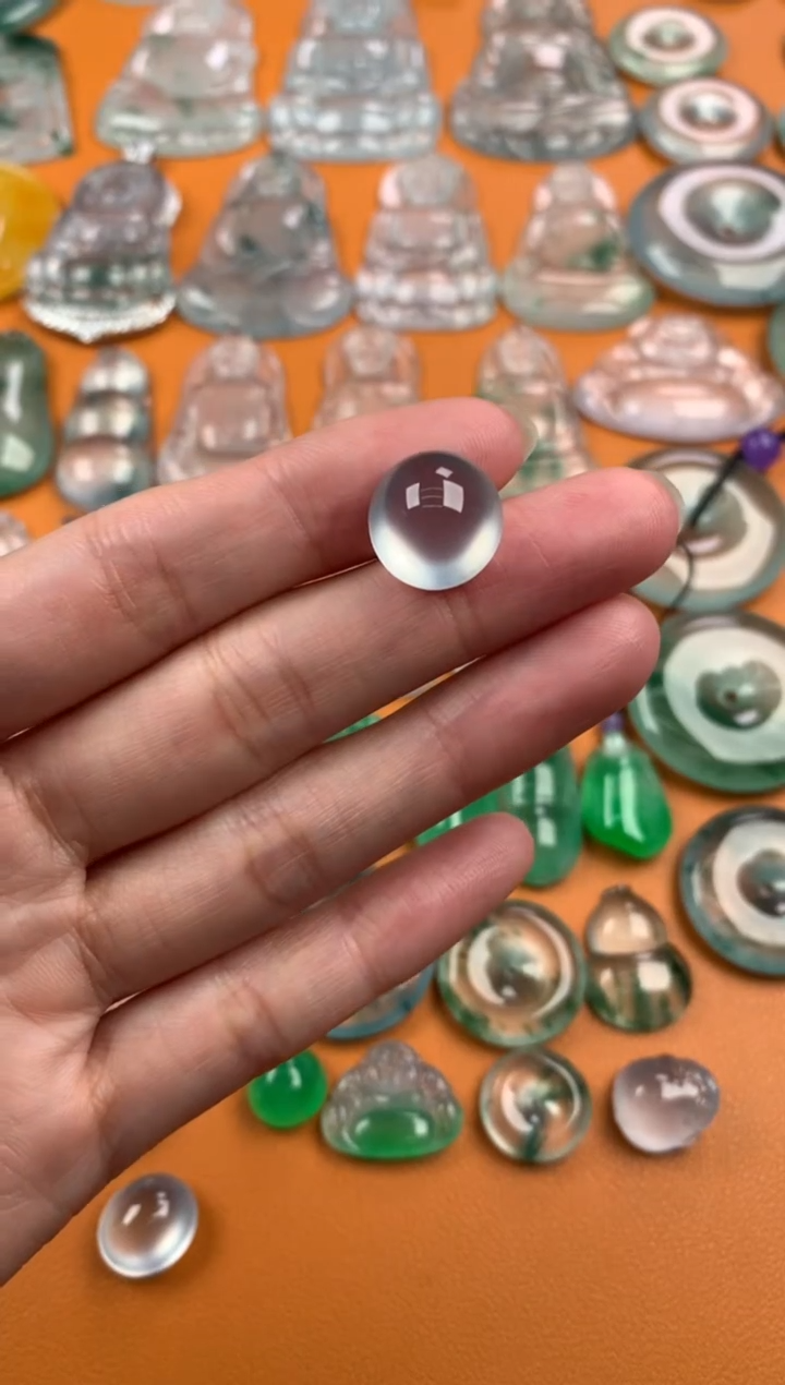 【闪购商品】翡翠颈饰未镶嵌13.3-12.9-8.0