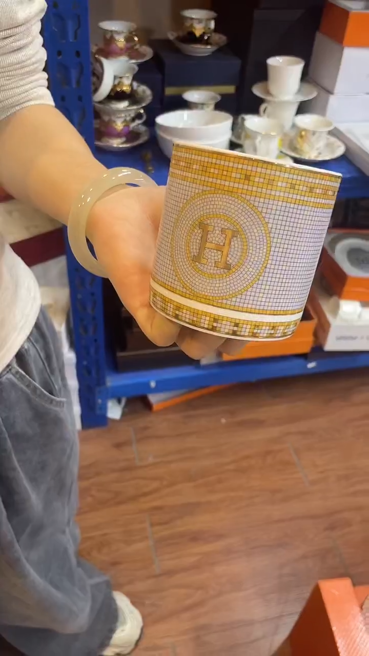 杯鸿辉家品牌瓷器，京东包邮！