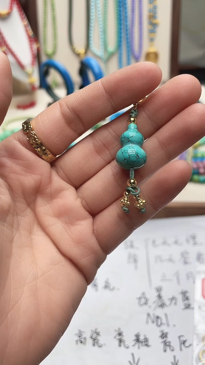 珍藏特色绿色高瓷