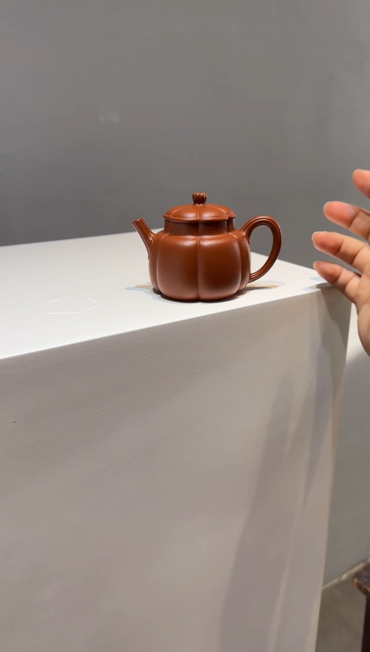 茶壶紫砂牛*繁花 朱泥