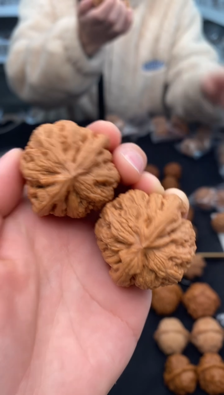 【闪购商品】文玩核桃把件肉球筋39-u752