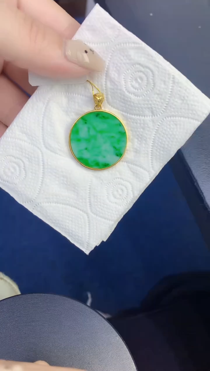 颈饰未镶嵌翡翠缅甸天然翡翠A货