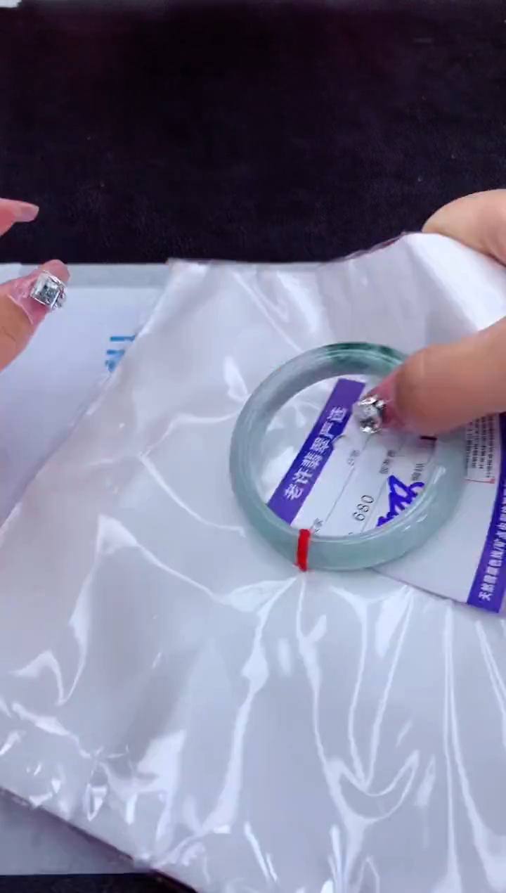 【闪购商品】翡翠手镯未镶嵌111111111111