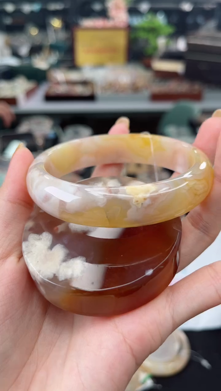 【闪购商品】石英质玉手镯未镶嵌63圈口（赠品镯心）3006