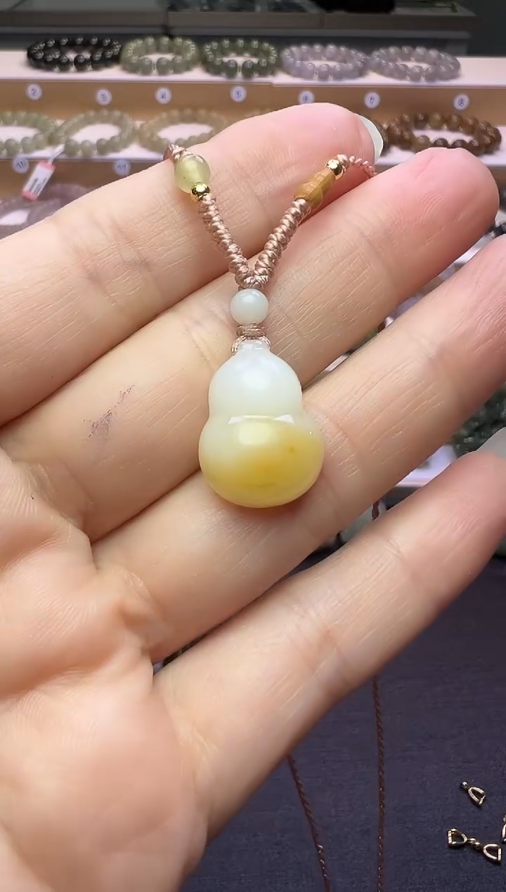 颈饰未镶嵌和田玉141号链接