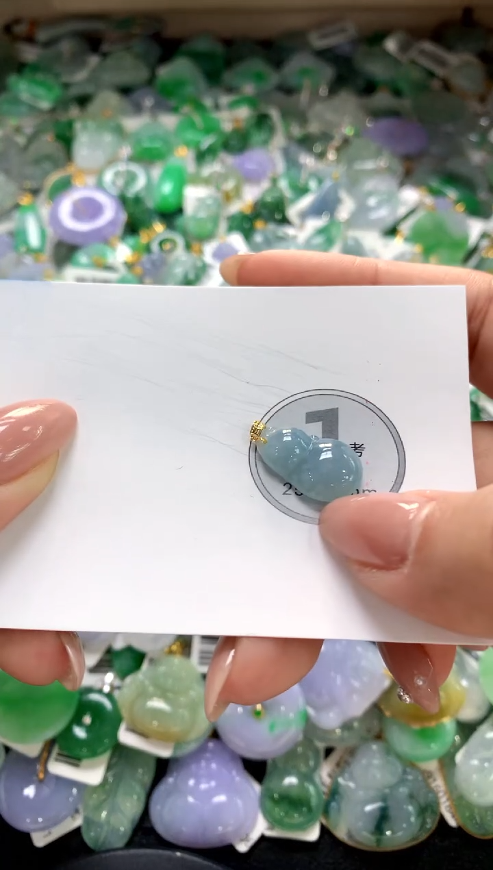 颈饰未镶嵌翡翠11111111111