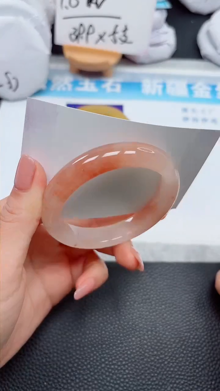 【闪购商品】石英质玉手镯未镶嵌835