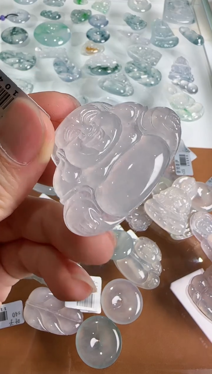 【闪购商品】翡翠吊坠(不含链)未镶嵌··