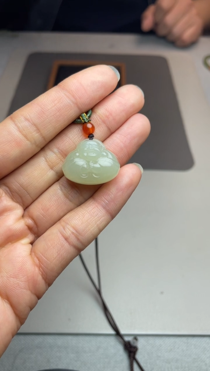 【闪购商品】和田玉未镶嵌颈饰1