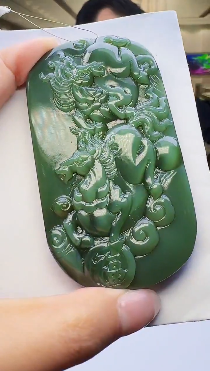 定制和田玉玉届匠心天然和田玉（拍一发一）