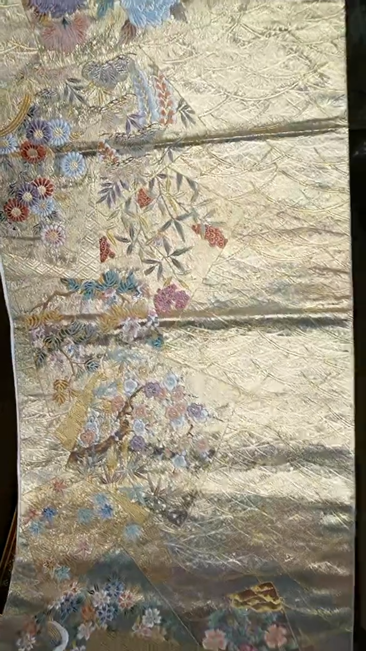 织绣138本金箔底平织细密织