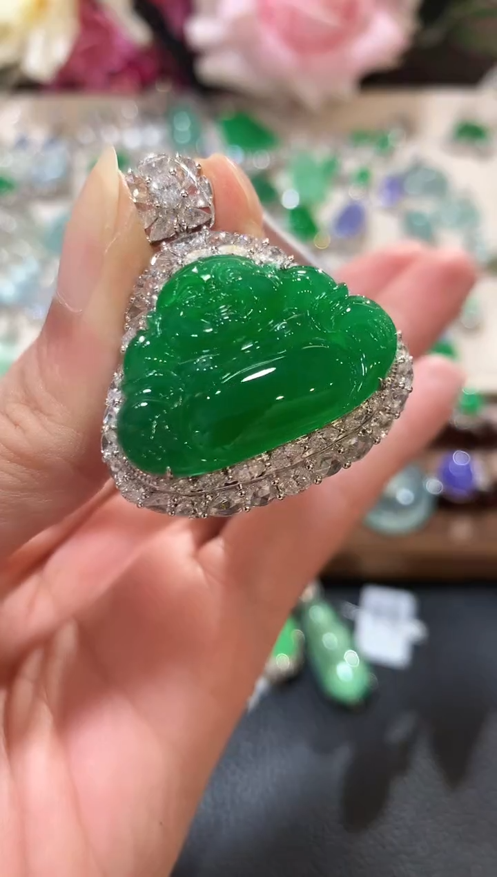 吊坠(不含链)18K金镶嵌翡翠静v48  