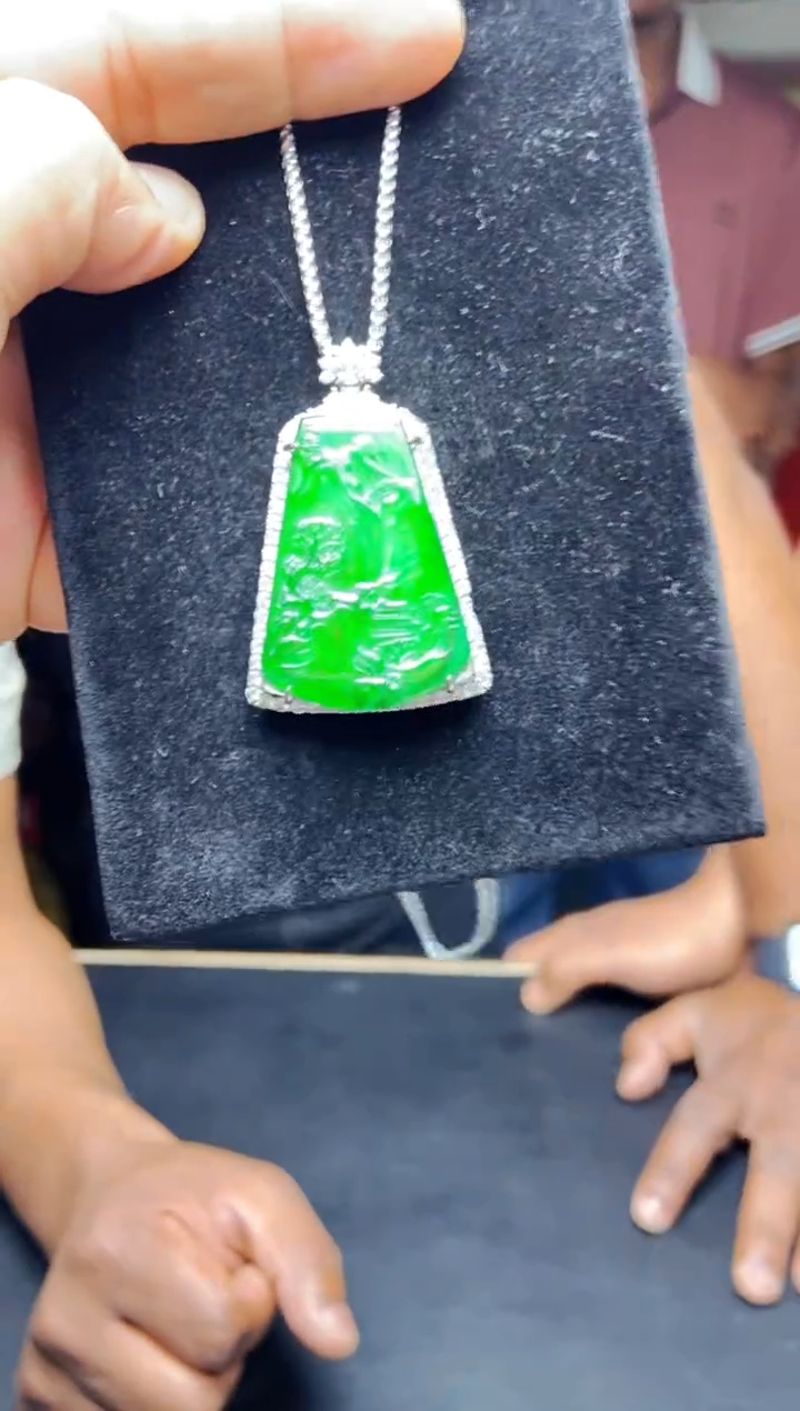 【闪购商品】定制翡翠未镶嵌多样性发货0129141232