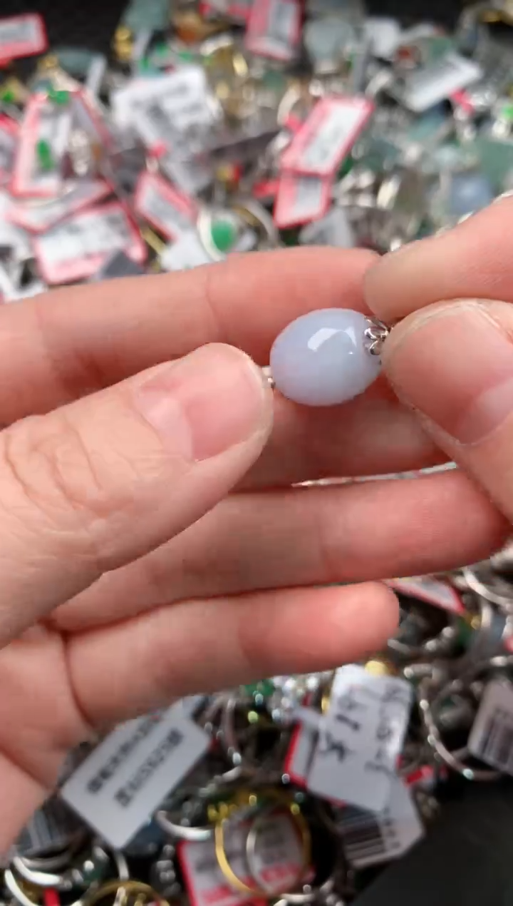 银S925镶嵌戒指翡翠888              7
