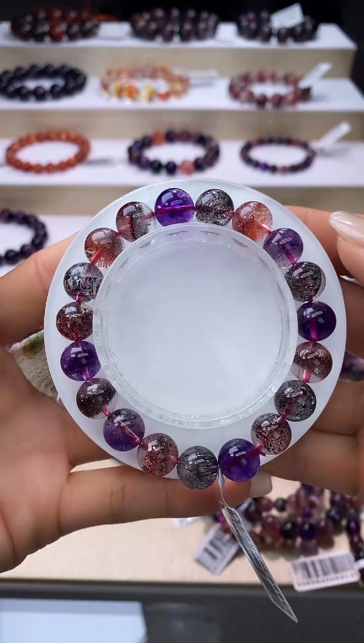 【闪购商品】水晶手链未镶嵌黑加仑超七10m+