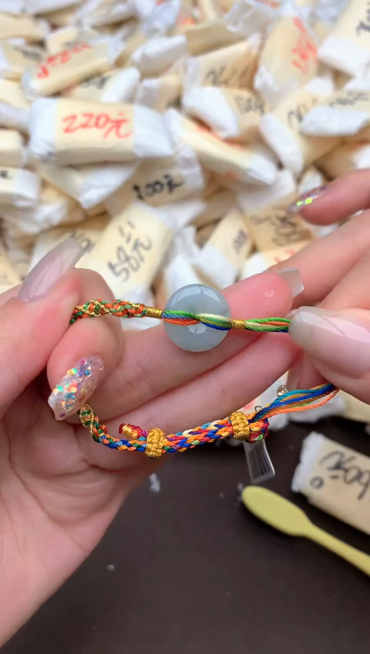 【闪购商品】翡翠挂件未镶嵌一