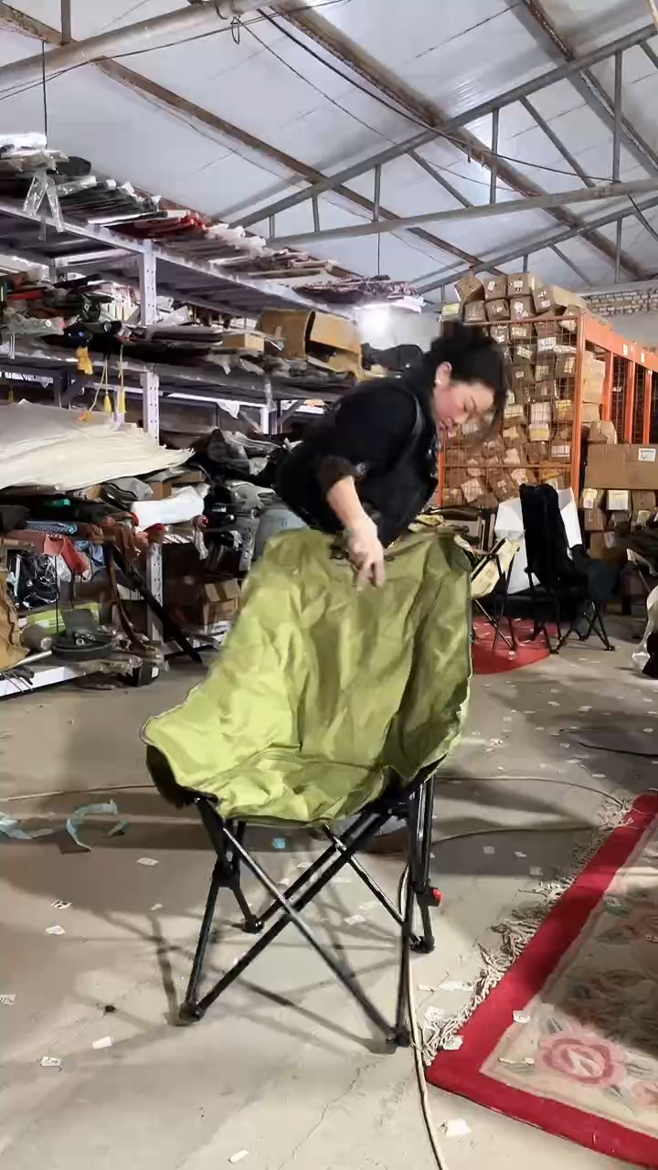 铁U型 加棉 高背 颜色随机