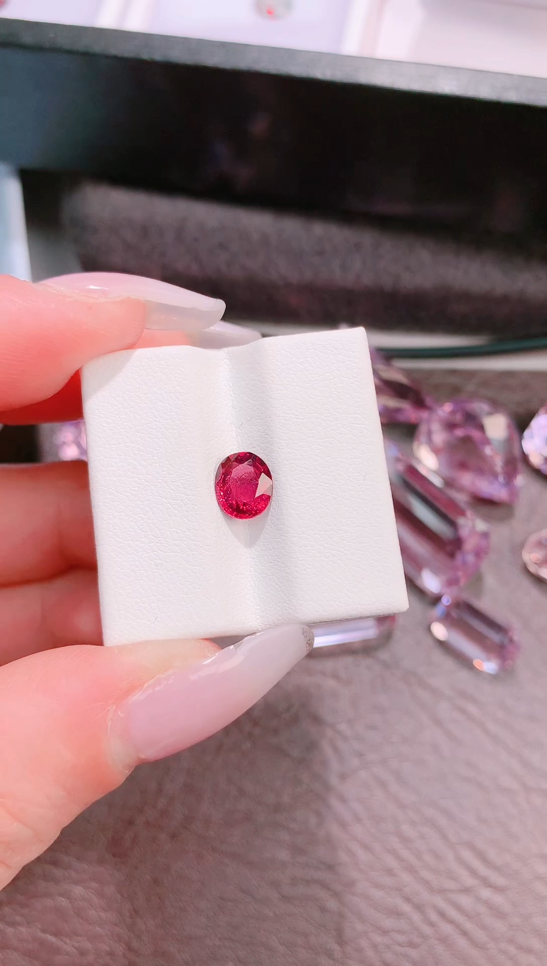 未镶嵌珠宝半成品石榴石1.38ct