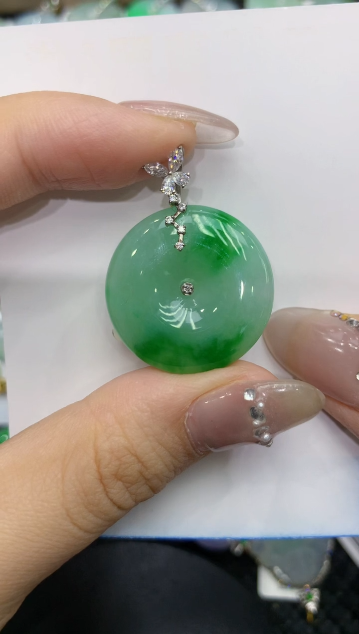 【闪购商品】翡翠颈饰18K金镶嵌222222222