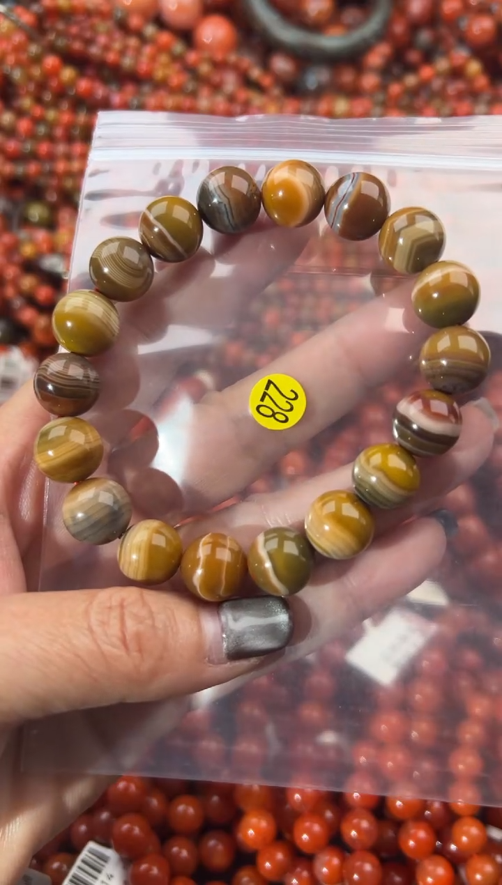 未镶嵌手串南红玛瑙11+