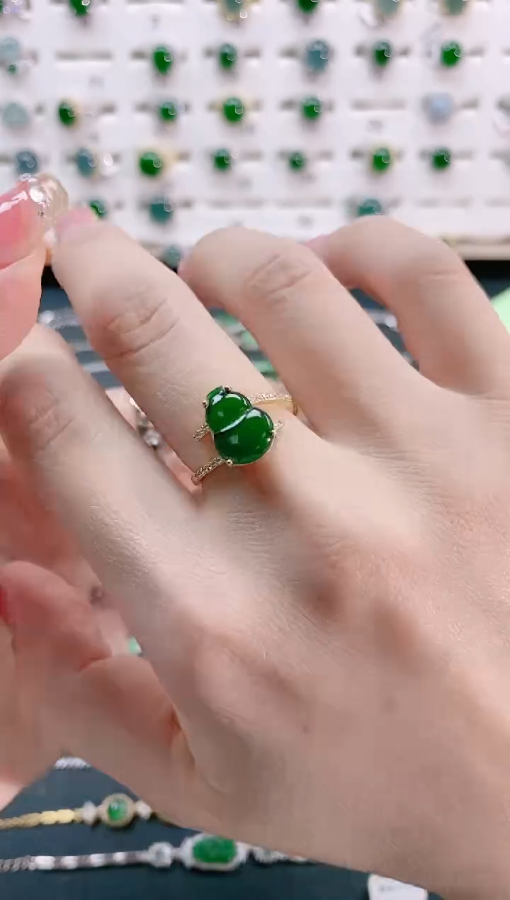 【闪购商品】翡翠戒指银S925镶嵌天然翡翠